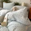 Juego de ropa de cama de cuatro piezas apto para la piel, modelo nuevo 2026, funda de edredón de gasa de doble capa, sábana y funda de colcha para dormitorio individual de estudiante, juego de tres piezas