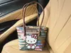 Libro Rojo Pequeño con Gatito Mimbre de Imitación Vintage Bolso Tejido a Mano de Verduras Bolso de Mano para Vacaciones en la Playa de Niña