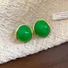 Pendientes de Botón Ovalados de Resina Aguja de Plata Estilo Retro Maillard Pendientes Exquisitos Lujo Ligero de Alta Gama Accesorios Versátiles para Pendientes Venta al por Mayor