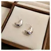 Moda Retro Europea y Americana Pendientes Metálicos de Gota de Agua Lujo Ligero Sentido de Gama Alta Pendientes de Botón de Nicho Diseño Simple Accesorios Versátiles para Pendientes para Mujer