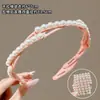 Faixa de cabeça retrátil e dobrável para viagem para mulheres, especialmente projetada para lavar o rosto, com dentes para segurar o cabelo no lugar, antiderrapante, para franja e mechas de cabelo