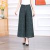 Calça larga de seda gelada para mulheres de meia-idade e idosas, calça mom estampada de verão, calça cropped fina de cintura alta, calça saia solta que emagrece