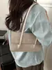 Bolsa de Ombro Feminina Estilo Novo 2026 em Couro com Cera de Abelha Bolsa de Axila Verde da Moda Tendência Bolsa Transversal