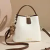 Bolso Tejido Vintage para Mujer 2025 Nuevo Bolso Cubo de Moda Versátil Bolso de Hombro Cruzado Bolso de Mano Transfronterizo para Mujer
