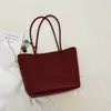 Bolsa de gran capacidad para el día a día, nuevo modelo verano 2026, bolsa de mano casual con patrón tejido de alta apariencia, bolsa de hombro y axila, moderna