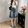 Shorts de mezclilla retro de cintura alta holgados para mujer, nuevos shorts de verano 2026 finos con rotos a la altura de la rodilla, pantalones rectos para mujeres petite