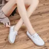 Sapatos Femininos de Couro Genuíno 2024 Primavera Novo Estilo Coreano Versátil Sapatos Casuais Sola Macia Confortáveis Sapatos Baixos Leves Sapatos de Estudante