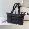 Bolso Popular de Este Año Bolso de Axila para Mujer 2024 Nueva Moda Bolso de Hombro Plisado Bolso Tote Casual de Gran Capacidad