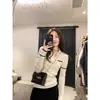 Camiseta base de punto con cuello polo blanco para mujer, top de manga larga de primavera, bloques de color vintage, estilo Chanel, suéter ajustado
