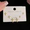 Moda Japonesa e Coreana Design de Brincos de Três Peças com Cruz Cravejada de Diamantes Nicho Luxo Leve Simples Super Brilhantes para Mulheres