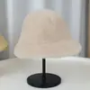 Nuevo Sombrero de Cubo de Felpa Engrosado Otoño e Invierno Sombrero de Cubeta Estilo Coreano Sombrero de Cubo de Ala Ancha Cálido Piel Sintética de Visón