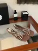 Sandalias de Verano 2026 Nuevas de Estilo Coreano Versátiles de Punta Cuadrada sin Cierre para Mujer de Exterior Elegantes con Cuña y Punta Abierta para Vacaciones