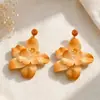 Brincos de Flor em Tecido de Ráfia Estilo Férias Amarelo, Brincos com Design Doce e Versátil, Brincos Simples e Elegantes para Mulheres