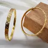 Pulsera de Hielo Triturado Brillante para Mujer, Alta Retención del Color, Lujo Ligero, Diseño de Nicho, Pulsera Cerrada de Oro Triturado, Accesorio de Joyería
