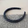 Faixa de Cabeça Listrada de Tricô Estilo Coreano com Aba Larga para Mulheres, High-End, Versátil e Elegante para Saídas Diárias e Grampos de Cabelo