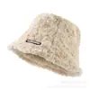 Sombrero de Cubo de Felpa Negra con Letras de Piel Sintética de Conejo para Mujer, Moda Tendencia Versátil, Cálido Sombrero Cloche