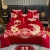 Lujoso juego de cuatro piezas de color rojo brillante para boda, algodón puro con bordado de dragón y fénix, sábana bajera y funda de edredón, ropa de cama para boda