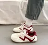 Promoção Quente Sapatos de Treino Alemães de Nicho Femininos 2026 Outono Novo Casual Color Block Tênis Leve Respirável Pés Não Cansados Sapatos de Estudante