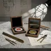 Caja de Exhibición Cuadrada de Nogal Negro de Madera Maciza para Monedas Conmemorativas Caja de Almacenamiento con Forro de Terciopelo Caja de Almacenamiento para Protección de Monedas