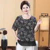 Nuevo estilo de verano, top tipo dos piezas de imitación, talla grande para madres, corte holgado, que cubre el abdomen, camiseta de manga corta para mujeres de mediana edad y mayores