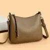 Bolsa de Ombro Casual 2026 Nova Tendência Transfronteiriça Bolsa de Mão Grande Capacidade Bolsa de Ombro Único Transversal Bolsa para o Dia a Dia Mãe Bolsa de Couro PU Feminina