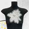 Parche de Flor Grande Bordado con Lentejuelas Blancas Decoración para Vestido de Boda Ropa DIY
