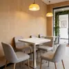 Conjuntos de Mesa y Sillas de Restaurante de Moda para Cafeterías, Tabernas, Pastelerías, Restaurantes Occidentales, Tiendas de Postres y Té de Leche, y Uso Comercial en Comedores