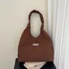 Textura de Alta Gama, Gran Capacidad, Nuevo Estilo Invierno 2026, Moderno, Versátil, Simple, Bolso de Hombro Casual, Transfronterizo