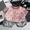 Conjunto de Verano para Niños 2026 Nuevo Elegante Bebé Manga Corta Pantalones Cortos de Mezclilla Niños Verano Estilo Coreano Conjunto de Dos Piezas Moderno