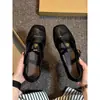 Sapatos Mary Jane Retrô Esculpidos para Mulheres, Novo Estilo de Verão, Bico Quadrado, Salto Baixo, Sola Macia, Sapatos Baixos para o Dia a Dia, Estilo Coreano