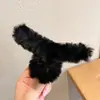 Presilha de Cabelo de Pelúcia de Alto Padrão Novo Estilo 2026 Feminina, Presilha de Tubarão para a Parte de Trás da Cabeça, Acessório de Cabelo Peludo para Outono e Inverno