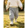 Pantalones de chándal lindos de pingüino y oso para niños, otoño e invierno, holgados, versátiles, deportivos, con parches de dibujos animados