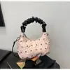 Bolsa de tecido plissado de design de nicho popular transfronteiriça para mulheres, nova bolsa de mão da moda 2026, bolsa de ombro e crossbody estilo ins
