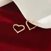 Nuevos Pendientes de Aro con Forma de Corazón Europeos y Americanos 2024 Pendientes de Amor de Moda Joyería para Orejas Casual Joyería Diaria para Fiesta para Mujeres