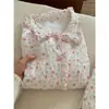Pijama infantil fofo e colorido com estampa floral, conjunto de manga longa e calça longa estilo ins para primavera e outono, roupa casual para ficar em casa para meninas