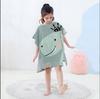 Toalla de Baño Portátil de Unicornio Toalla de Playa Bata con Capa Ropa de Cambio para la Playa Toalla de Baño con Capucha Estampada Pedido Mínimo de Una Pieza