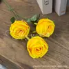 Nuevo Modelo de Rosas Princesa Real, Flores Artificiales para Salones de Bodas, Rosas Decorativas, Venta al por Mayor de Fabricantes de Flores Artificiales de Comercio Exterior