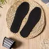 Las plantillas para hombre son absorbentes de sudor y resistentes al olor, hechas de carbón de bambú, plantillas de malla cómodas y transpirables, suelas suaves que no cansan los pies, adecuadas para todas las estaciones