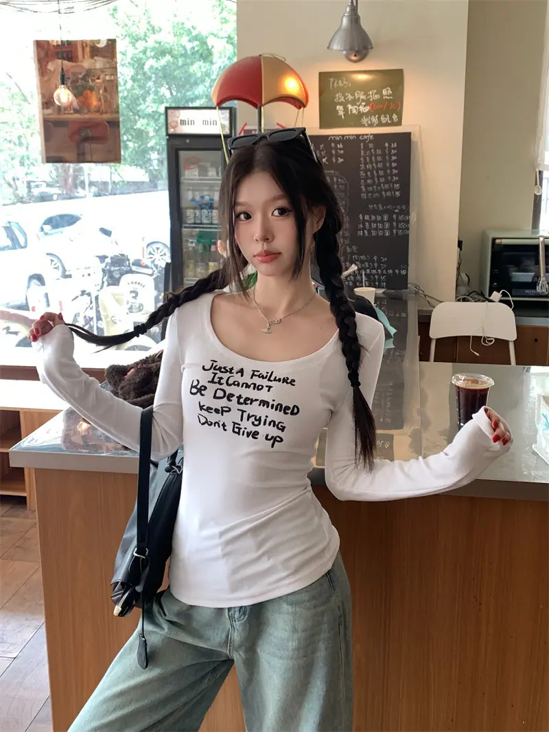 复制_kumikumi辣妹风字母印花长袖T恤女.jpg