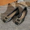 Zapatos de Mujer de Tacón Grueso de Cuero Genuino con Punta Cuadrada, Hebilla Cuadrada de Pedrería, Zapatos de Mujer Estilo Francés para Primavera y Otoño, Tacones Altos Bajos de Nicho con Estilo Retro