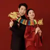 Novo Robe Vermelho Estilo Chinês para Fotografia de Casamento, Leque de Peixe Dourado de Mão da Noiva, Adereços para Fotos de Noivado