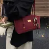 Bolso de Hombro para Viajes de Moda de Invierno 2025 Bolso Nuevo de Gran Capacidad para Mujer Diseño Casual de Nicho Bolso Tote Personalizado