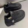 Tênis Preto Chunky Dad para Mulheres 2026 Esportivo Casual Plataforma Mocassins Versátil Que Aumenta a Altura Tênis Modelo Novo de Primavera