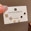 Conjunto de Brincos Versátil e Exquisito Flor de Quatro Folhas Personalizado para o Dia a Dia, Conjunto de Brincos Tendência de Três Peças para Mulheres