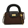 Bolso cubeta de moda estilo retro para mujer, nueva colección 2025, bolso de cadena versátil con patrón de diamantes, bolso tote pequeño retro de color bloqueado con acabado mate