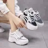 Zapatos de papá para mujer, nueva colección primavera/otoño 2026, zapatillas gruesas de moda y versátiles estilo coreano, zapatillas deportivas de moda y casuales
