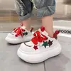 Venda Quente Casual Aumentador de Altura Pão Estrela Sapatos Femininos 2026 Outono Novo Versátil Sola Grossa Moda Esportiva Casual Sapatos Femininos