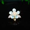 Broche vintage de flor de gardenia de esmalte nicho elegante moda ramillete traje falda alfiler para sombrero accesorios