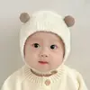 Gorro Protector de Oídos para Bebé de un Mes, Gorro Protector de Oídos Pequeño de Bola para Otoño e Invierno Súper Lindo para Niños y Niñas, Gorro de Felpa para Bebé para Mantener Caliente