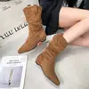 Botas de Media Pantorrilla Otoño Primavera 2026 Botas Niñas Tacones Nuevo Vaqueras Puntiagudas Moda Mezclilla Apilados Tacón Bajo Petite Hermosas